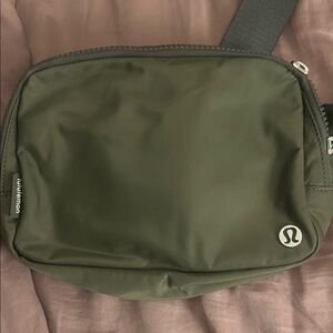 lululemon athletica Olive Belt Bag